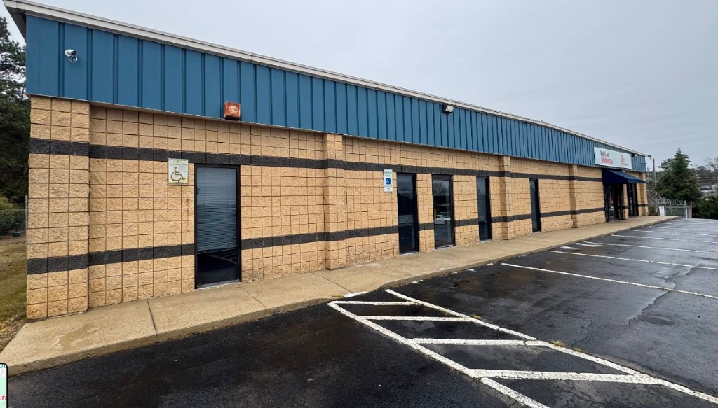 Commercial exterior cleaning and pressure washing project in Metro Atlanta